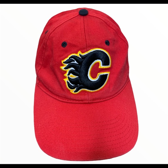 OLD TIME HOCKEY Calgary Flames Ball Cap Red One Size - Picture 2 of 8